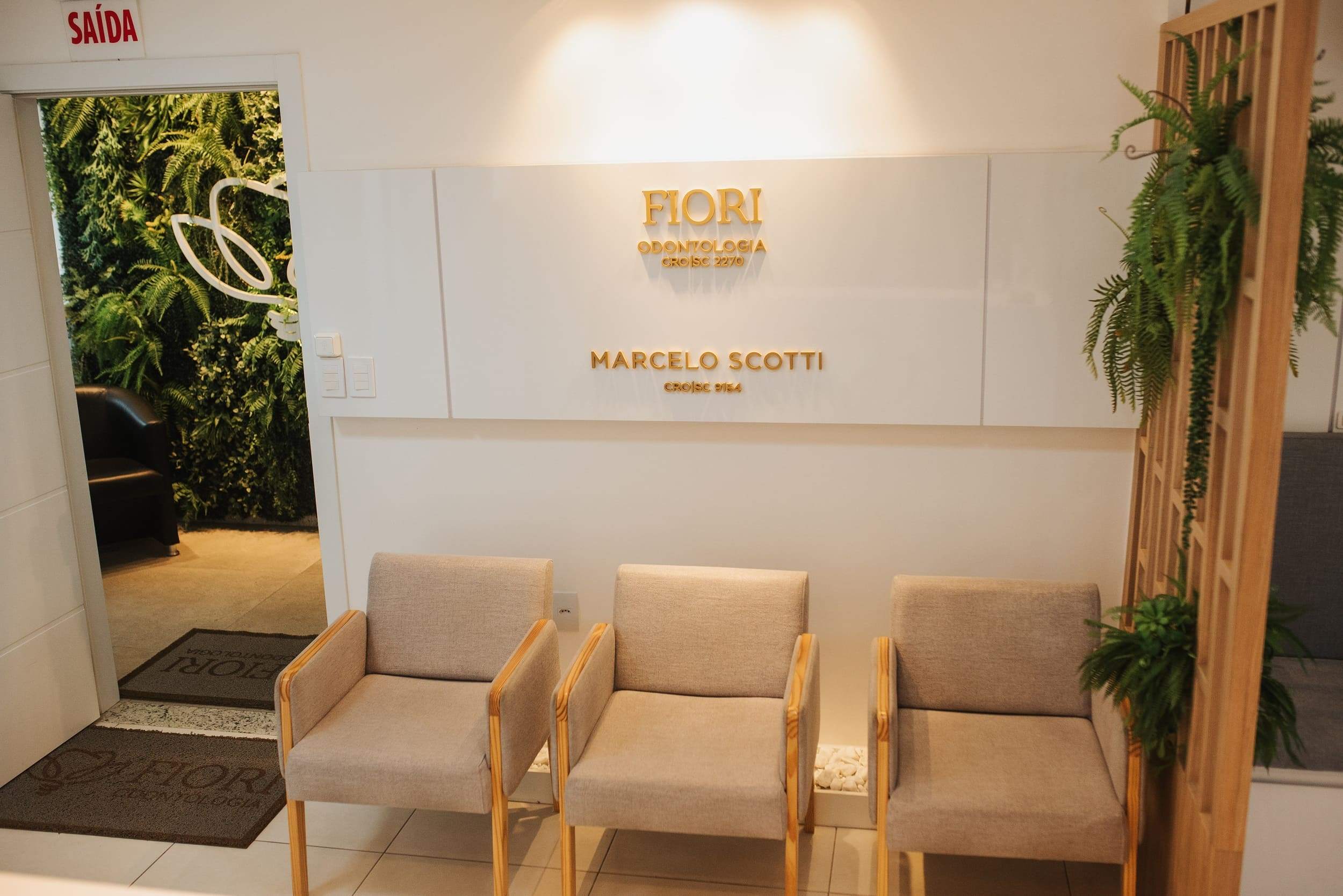 Recepção da Fiori Odontologia em Gaspar SC